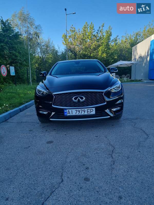 Infiniti-2