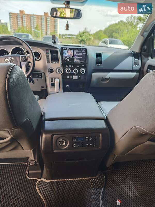 Toyota-44