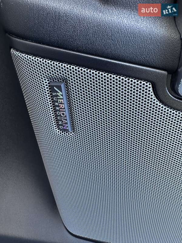 Land Rover Discovery 2015