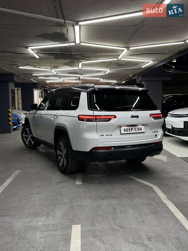 Jeep Grand Cherokee 2021