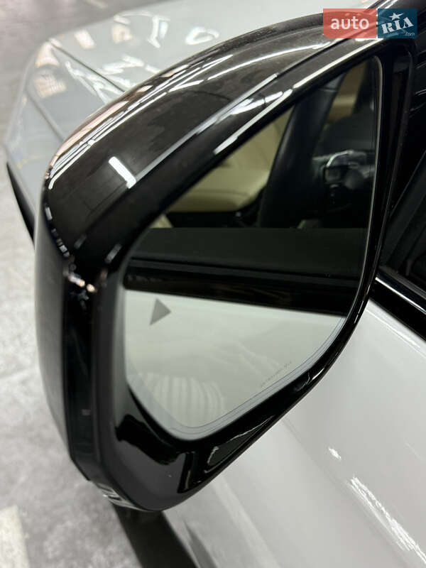 Jeep Grand Cherokee 2021