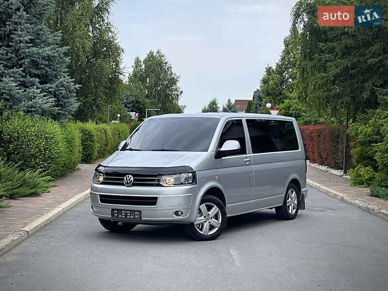 Volkswagen Multivan 2011
