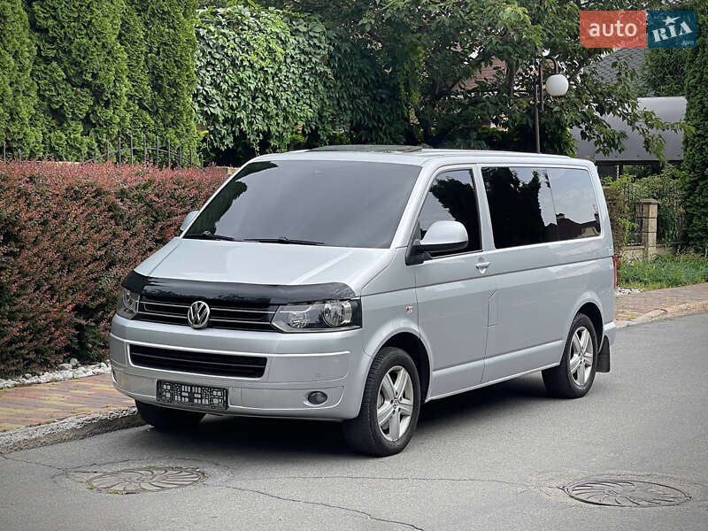 Volkswagen Multivan 2011