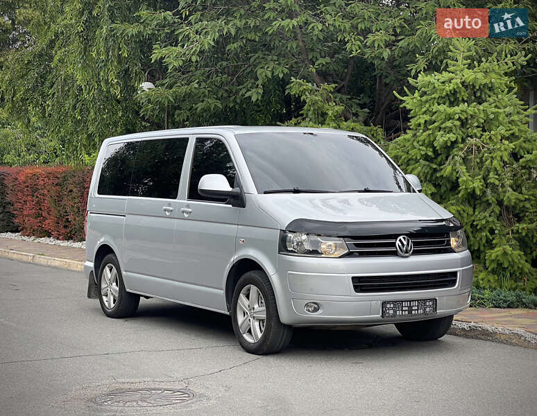 Volkswagen Multivan 2011