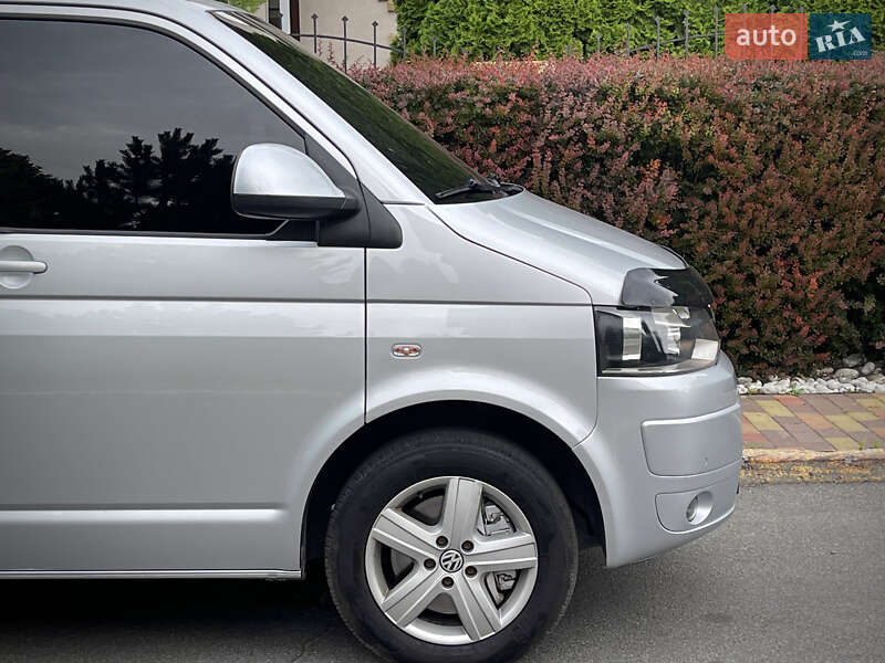 Volkswagen Multivan 2011