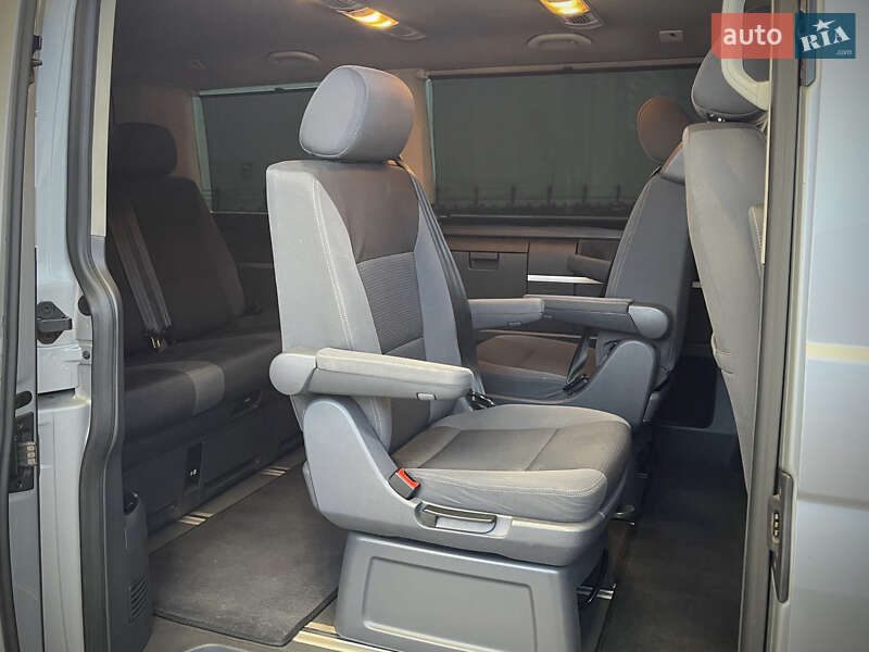 Volkswagen Multivan 2011