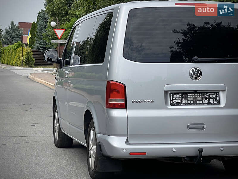 Volkswagen Multivan 2011