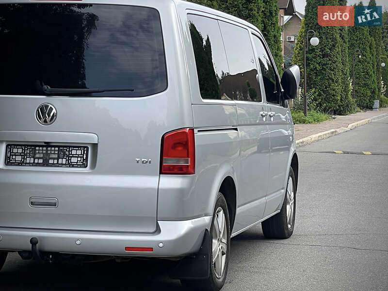 Volkswagen Multivan 2011