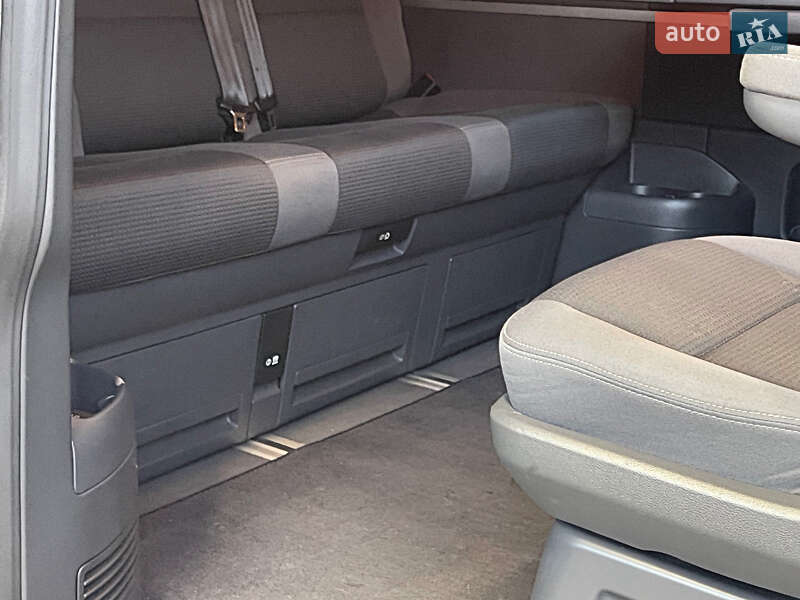 Volkswagen Multivan 2011