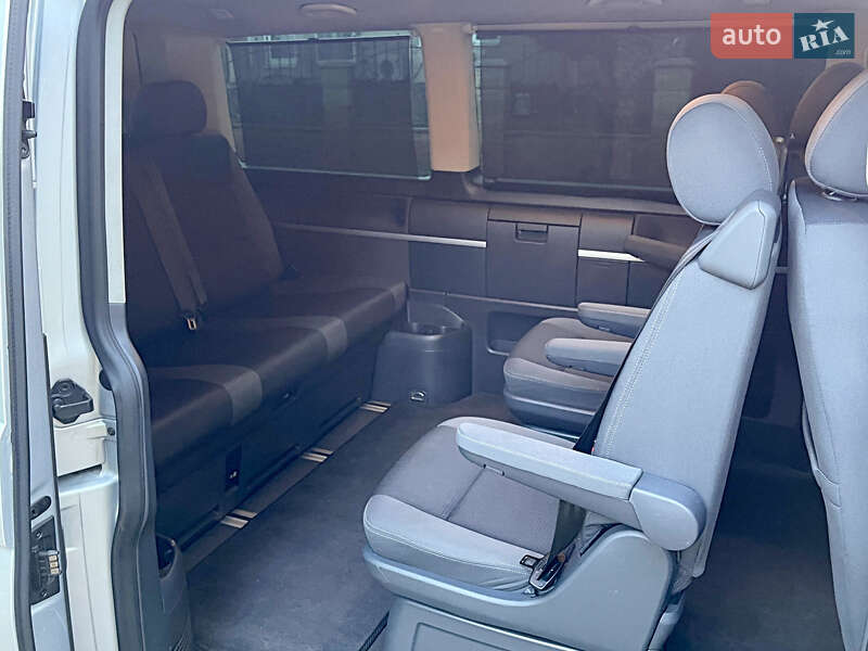 Volkswagen Multivan 2011