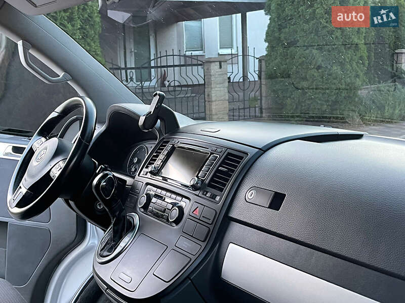 Volkswagen Multivan 2011