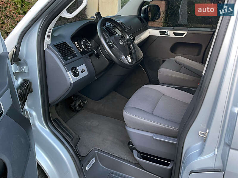 Volkswagen Multivan 2011