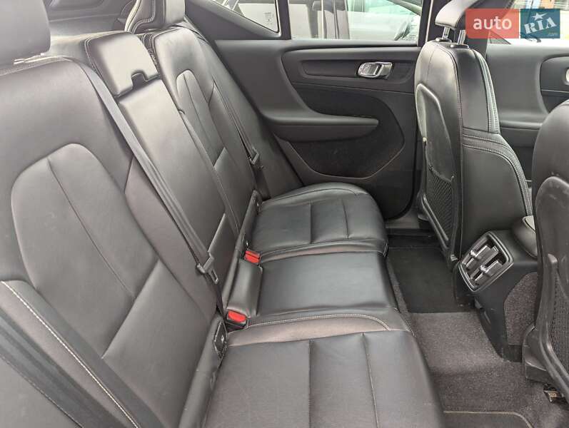 Volvo-8