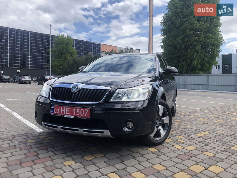 Skoda Octavia Scout 2013