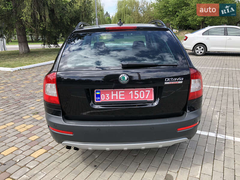 Skoda Octavia Scout 2013