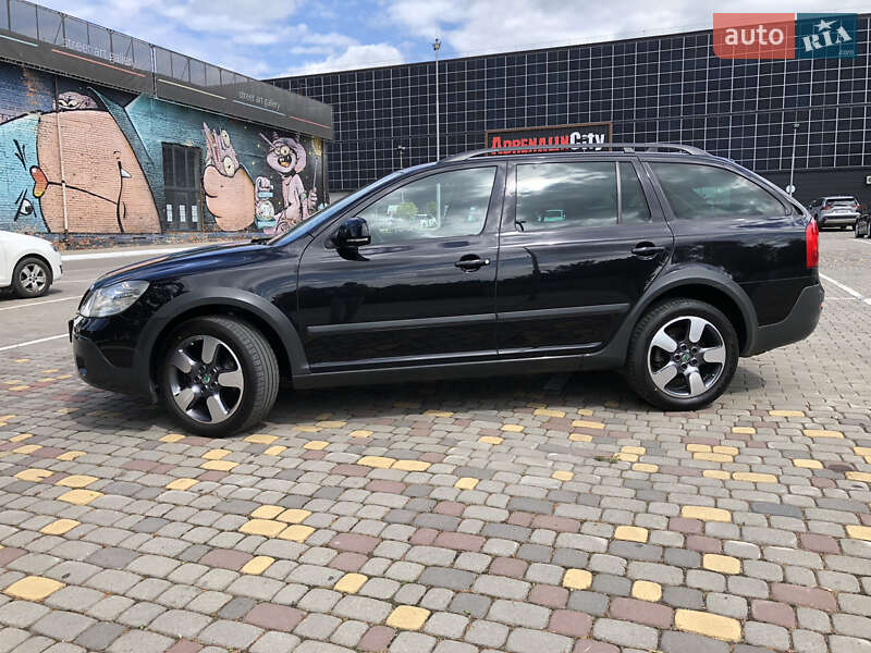 Skoda Octavia Scout 2013