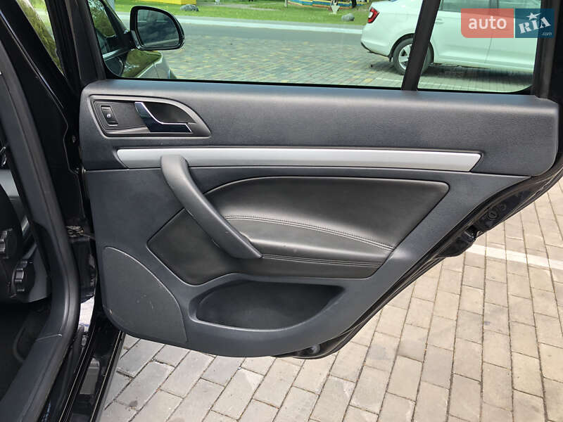 Skoda Octavia Scout 2013