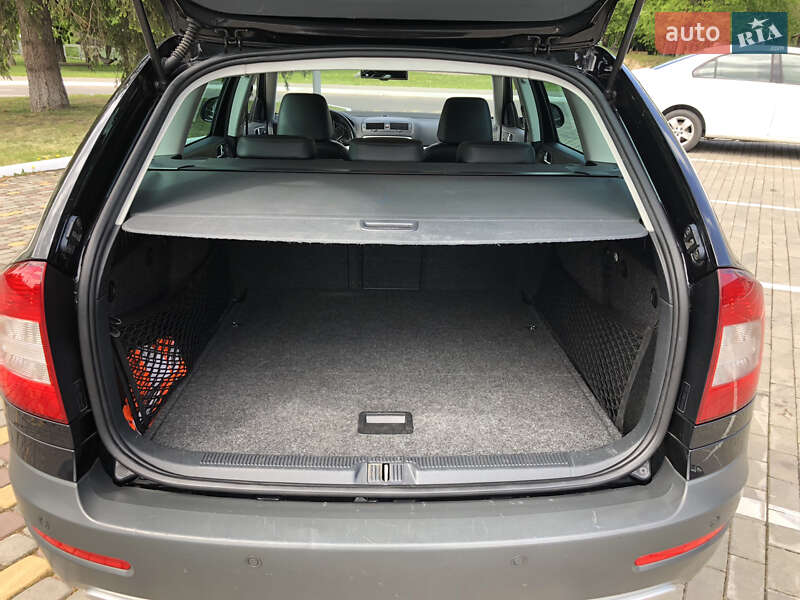 Skoda Octavia Scout 2013