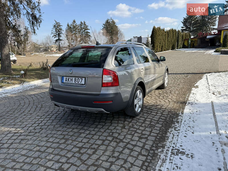 Skoda Octavia Scout 2013