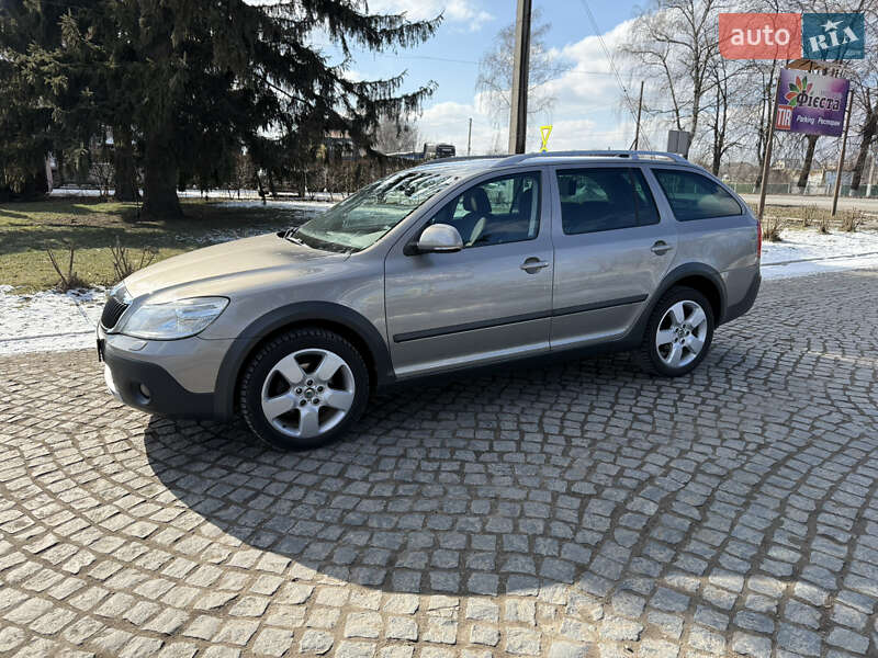 Skoda Octavia Scout 2013