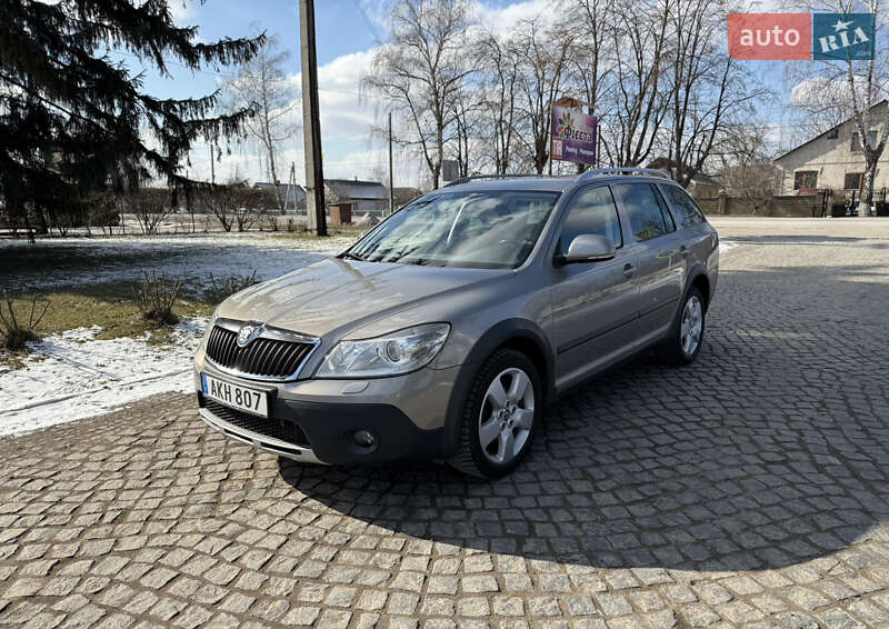 Skoda Octavia Scout 2013