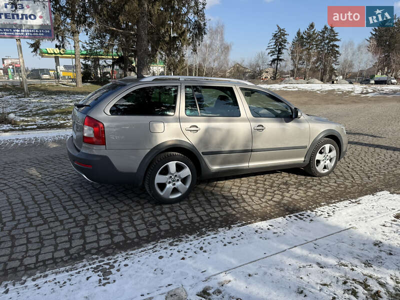 Skoda Octavia Scout 2013