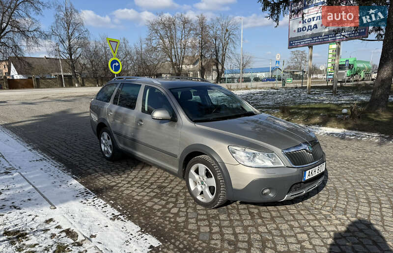 Skoda Octavia Scout 2013