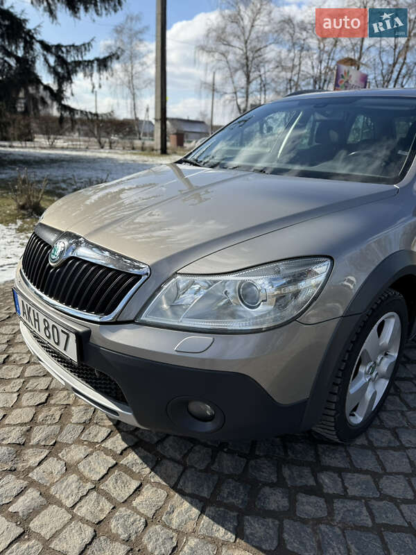 Skoda Octavia Scout 2013