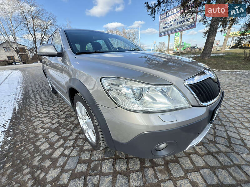 Skoda Octavia Scout 2013