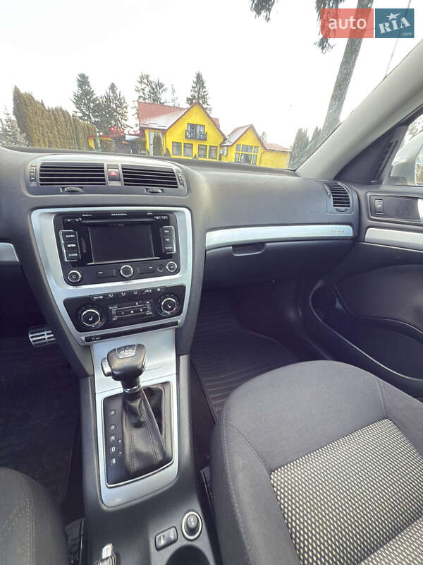 Skoda Octavia Scout 2013