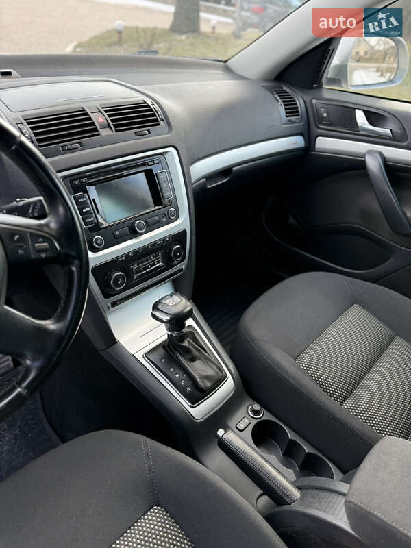 Skoda Octavia Scout 2013