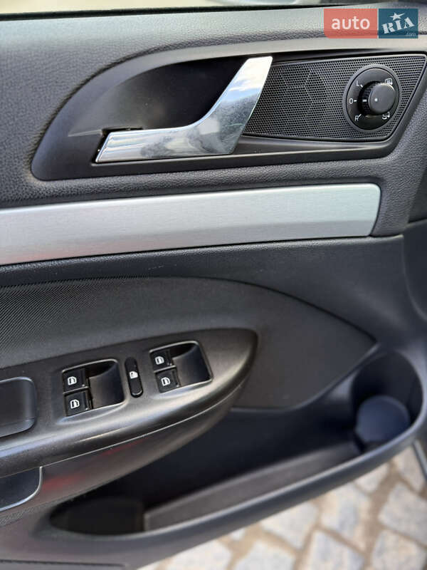 Skoda Octavia Scout 2013