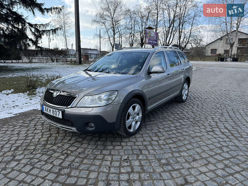 Skoda Octavia Scout 2013