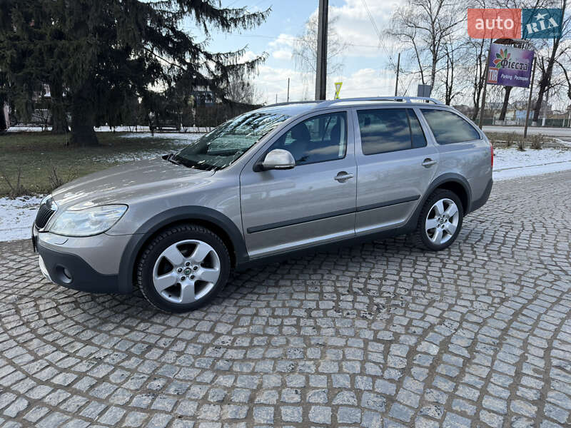 Skoda Octavia Scout 2013