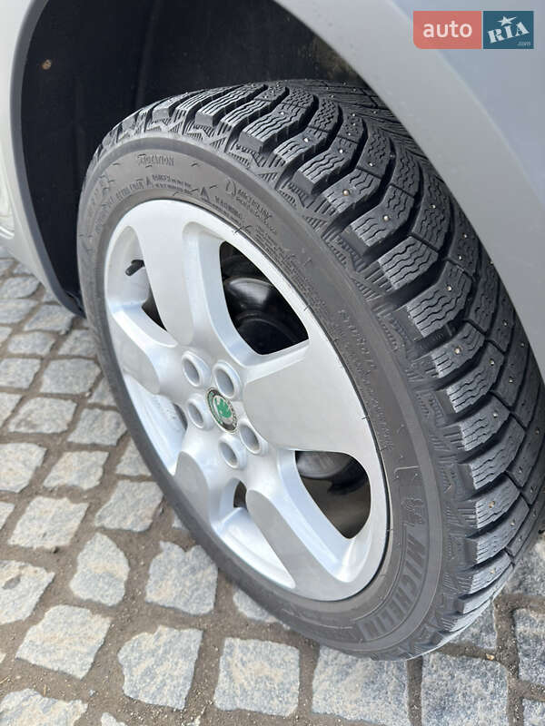 Skoda Octavia Scout 2013