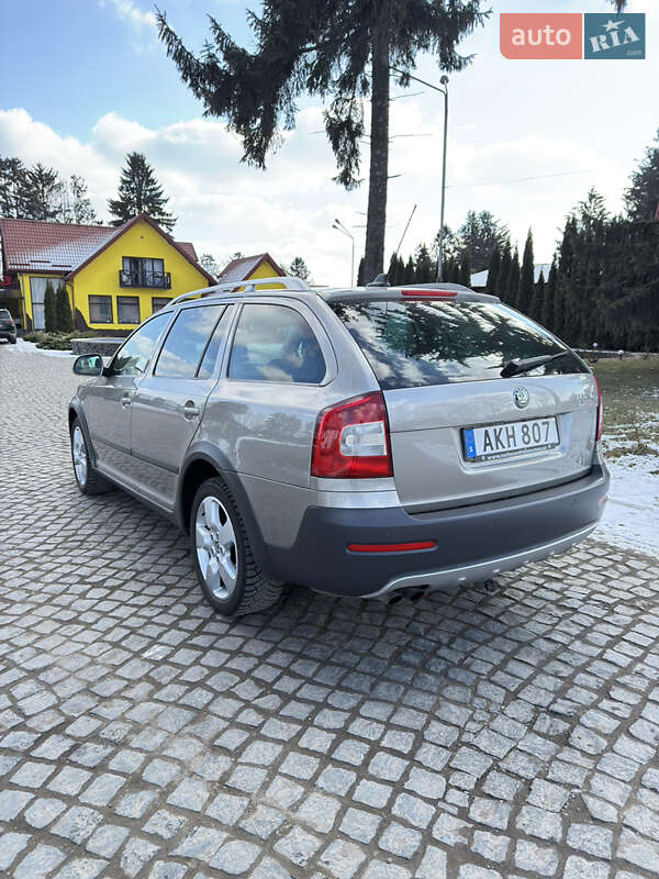 Skoda Octavia Scout 2013
