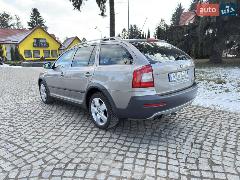 Skoda Octavia Scout 2013