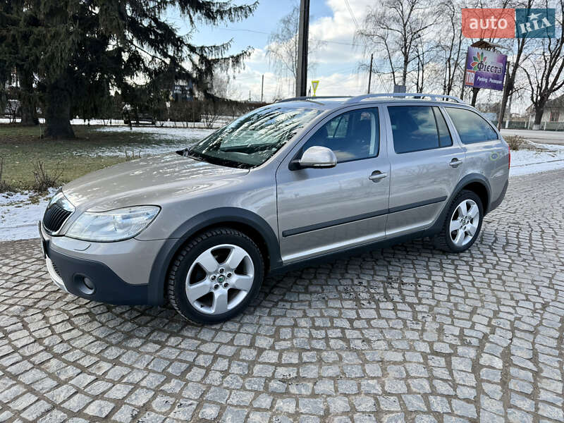 Skoda Octavia Scout 2013