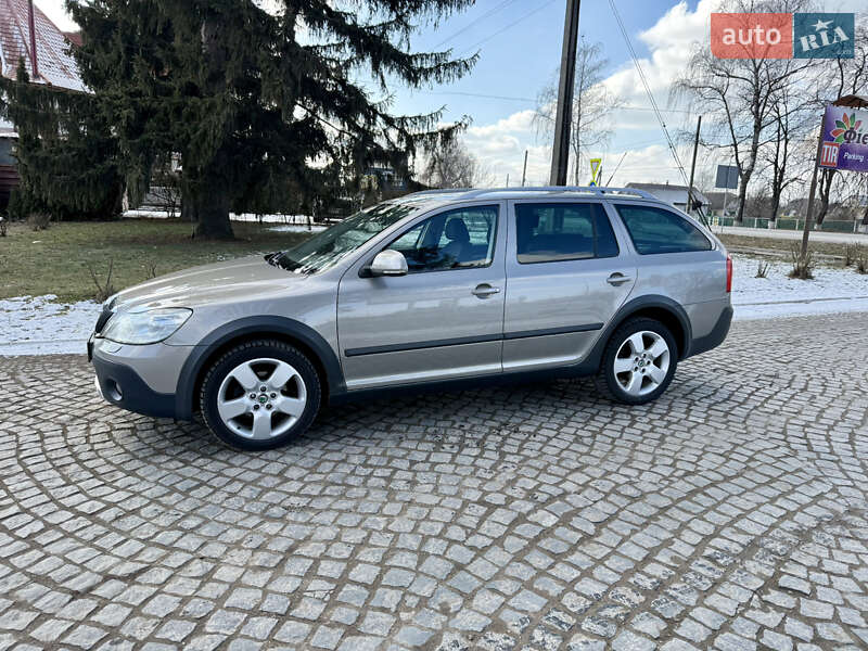 Skoda Octavia Scout 2013