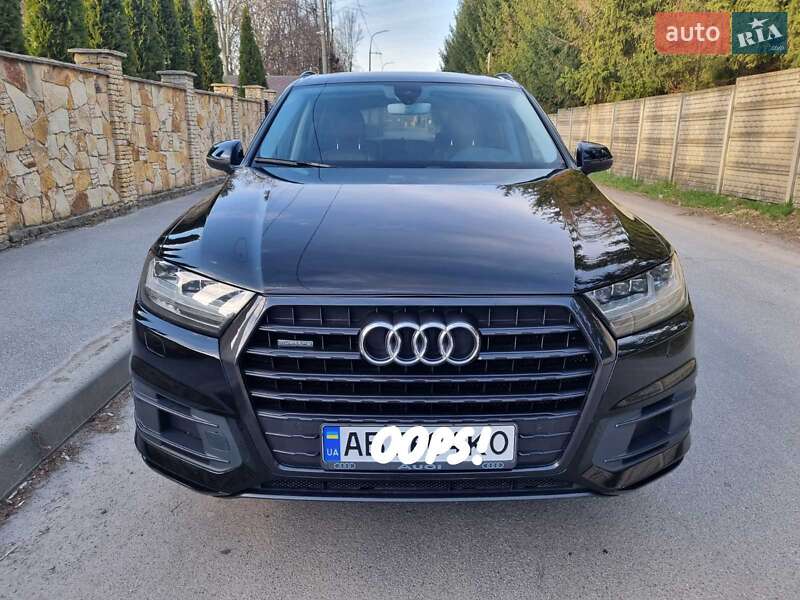 Audi Q7 2016