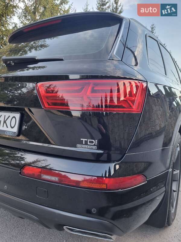 Audi Q7 2016