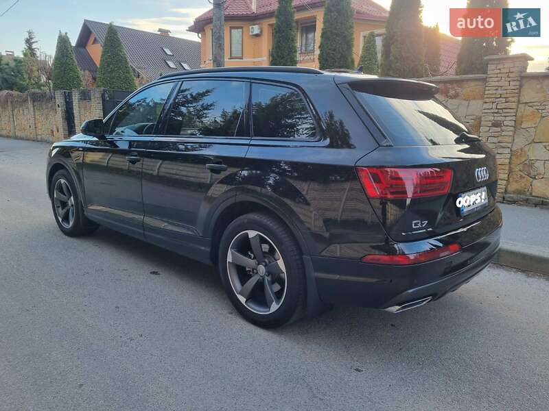 Audi Q7 2016