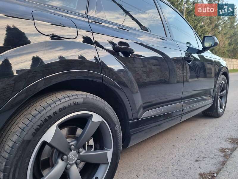 Audi Q7 2016