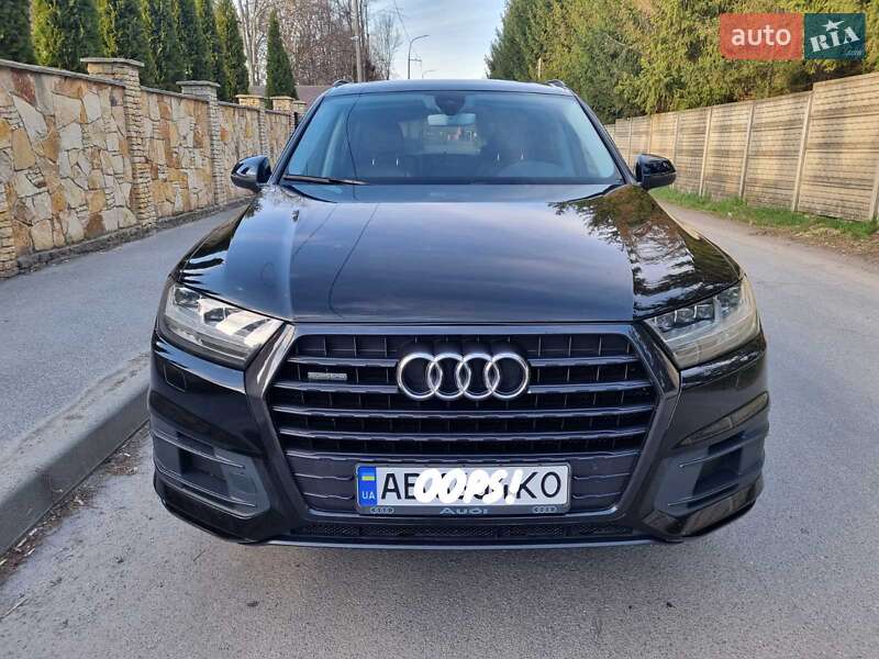 Audi Q7 2016