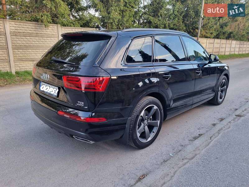 Audi Q7 2016
