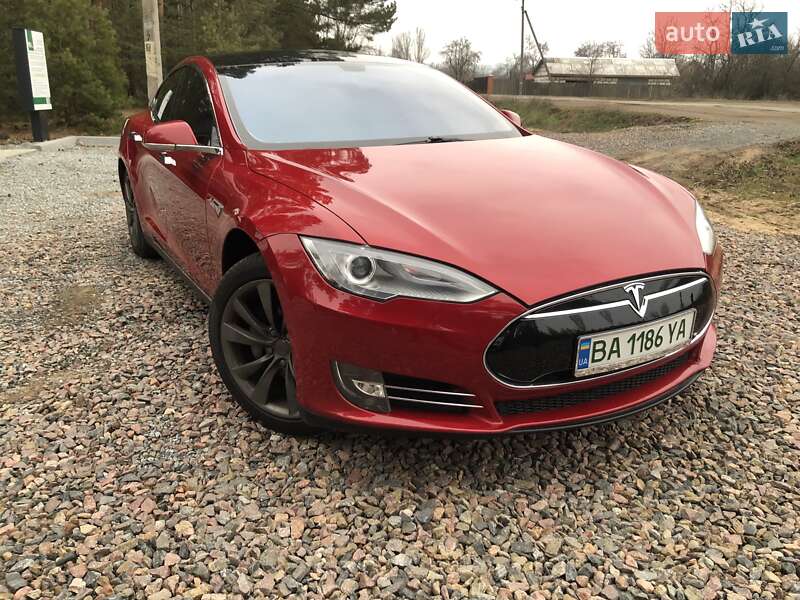 Tesla-3
