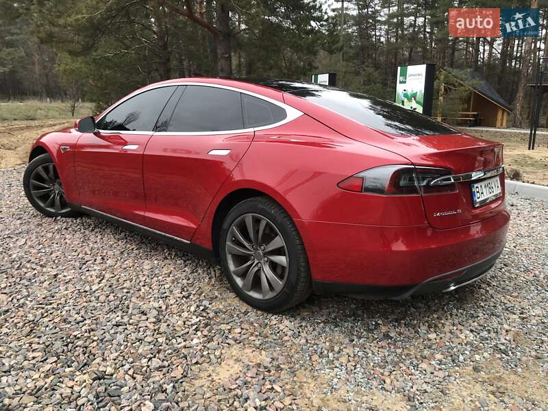 Tesla-20