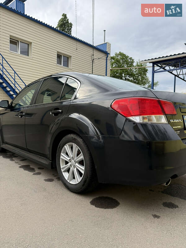 Subaru Legacy 2012