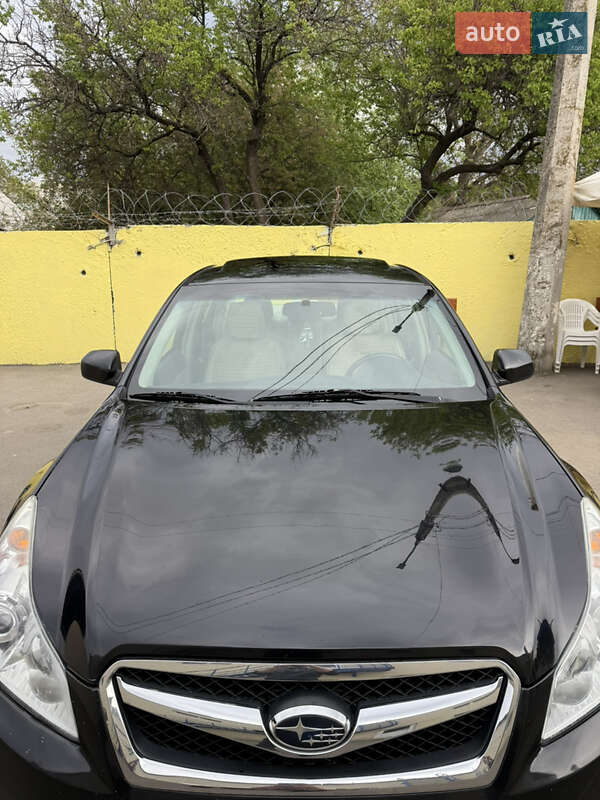 Subaru Legacy 2012