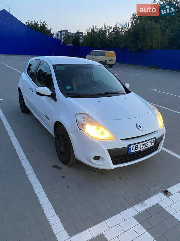 Renault-10